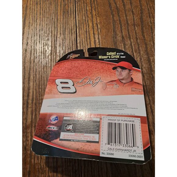 2004 Dale Earnhardt Jr #8 NASCAR 1:64 Diecast Car Winner’s Circle New in Package - Picture 2 of 2